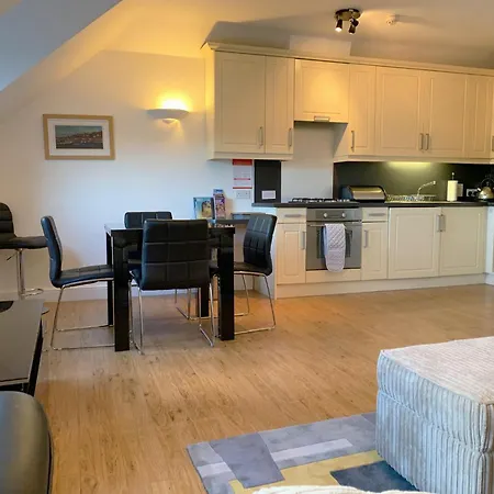 Harbour Penthouse Daire Whitby