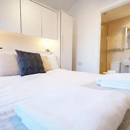 아파트 Harbour Penthouse 휫비