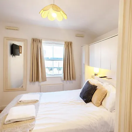 Harbour Penthouse 아파트 *